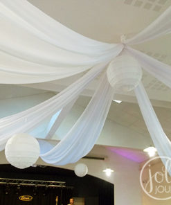 Location drapes plafond satin blanc tentures decoration salle de mariage
